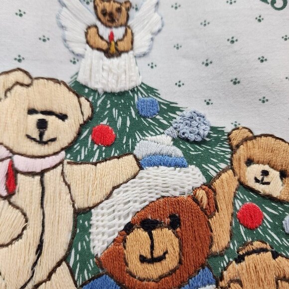 Vintage Embroidered A Beary‎ Merry Christmas Wall Hanging Holiday Decor - Picture 6 of 13